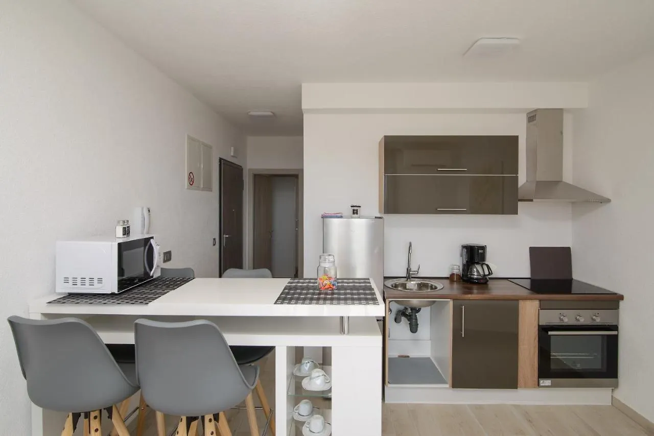 Apartmani Bauman 2 Og 1Zimmer Wohnung Trogir